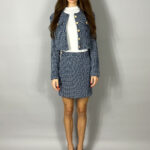 Set tweed bleumarin – sacou crop cu nasturi aurii și fustă mini dreaptă