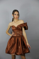 Rochie scurtă din satin lichid– maro ciocolatiu - imagine 3