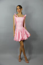 Rochie roz elegantă cu corset și funde pe umeri - imagine 4