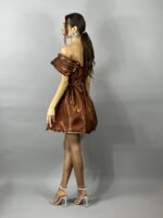Rochie scurtă din satin lichid– maro ciocolatiu - imagine 5