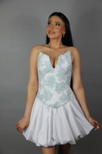 Rochie scurta alba cu corset si fusta gogosar - imagine 3